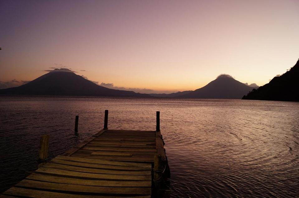 The Paradise Of Atitlan Suites - Free Breakfast Supplies Panajachel Kültér fotó